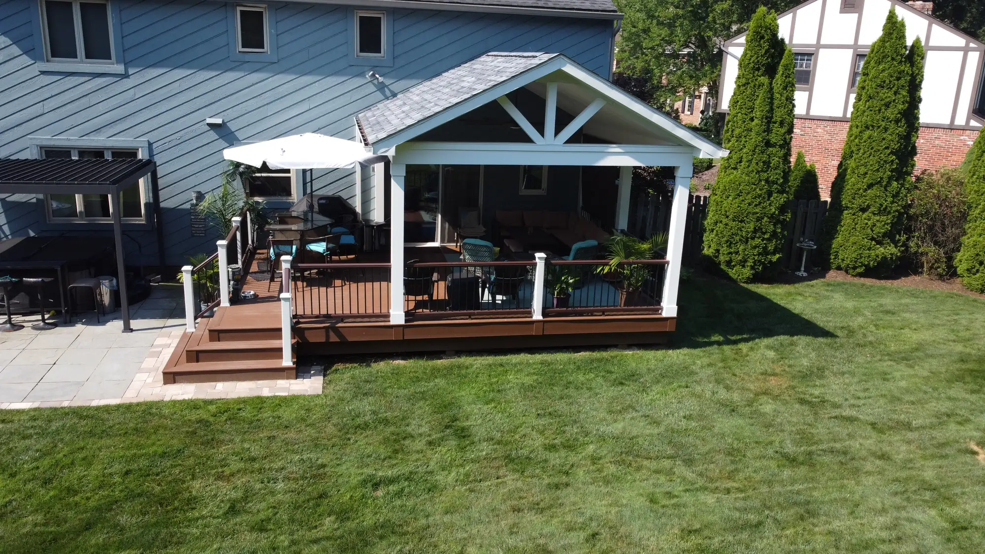 Composite Decks by Oasis Custom Decks